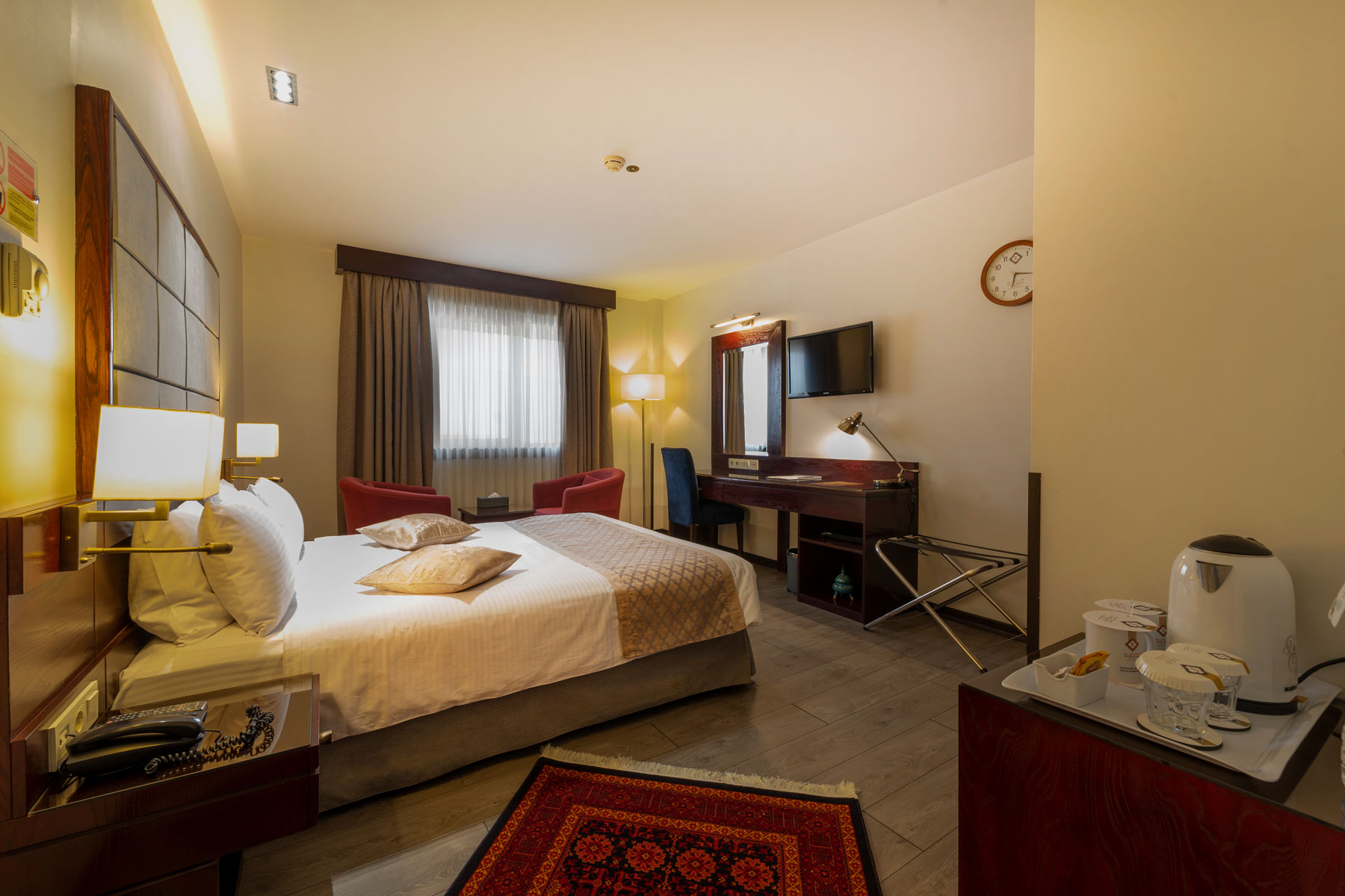 DoubleDeluxe Elyseehotelshiraz