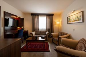 1659589210 Juniorsuite Elyseehotelshiraz Pleasantstay